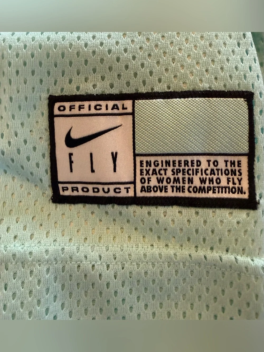 Nike Fly Reversible Basketball Jersey NWT Women’s Medium Mint Cream Mesh